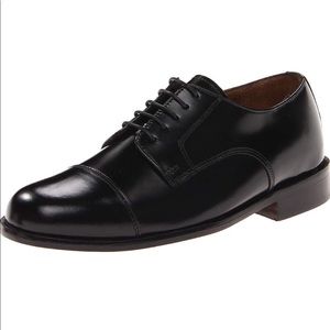 Clark •Bostonian Oxford Akron’s Black Shoes Size 9